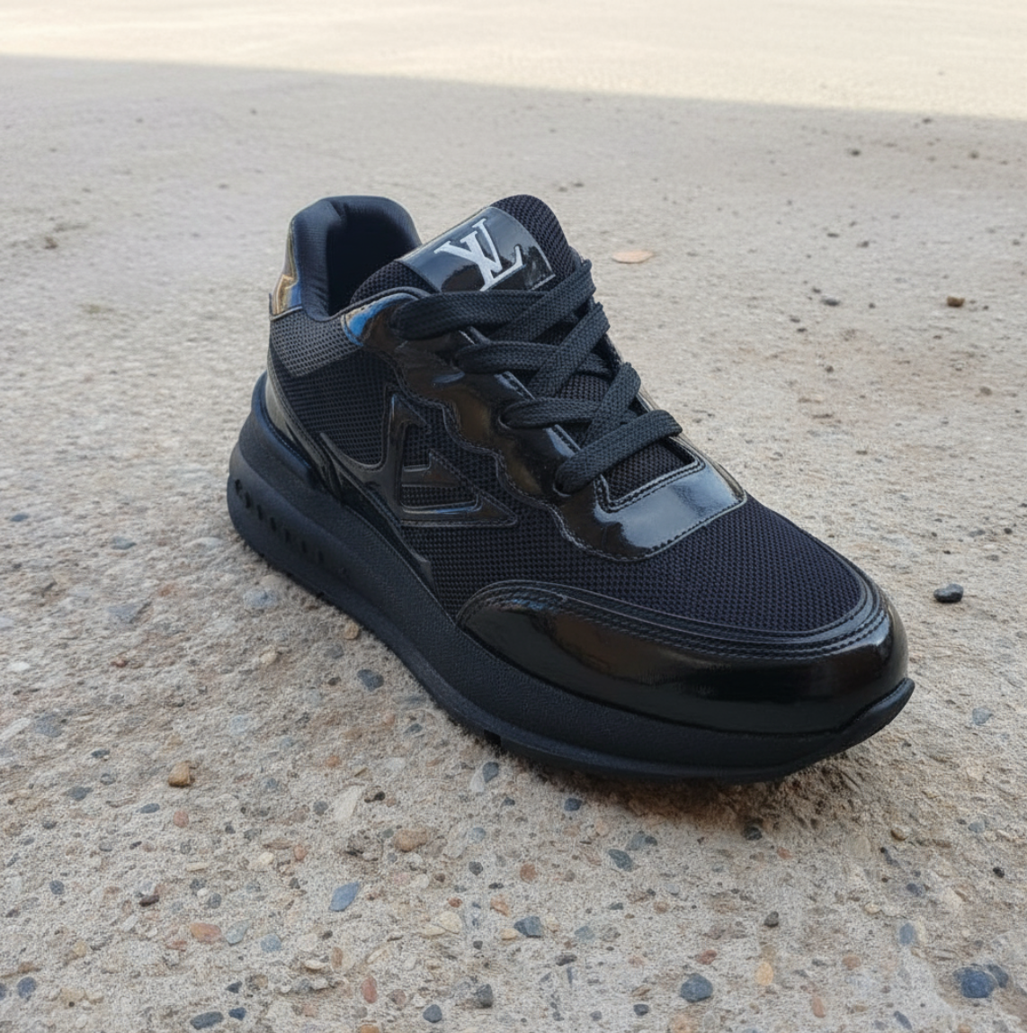 استمتع بالأناقة والراحة مع أحذية لويس فويتون: ثلاث خيارات تتناسب مع كل أسلوب! - الصورة 6